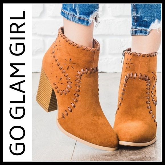 NIB A Rider Girl Vegan Suede Stitched Toffee Boho Block Heel Bootie, Size 8.5 - Picture 2 of 3